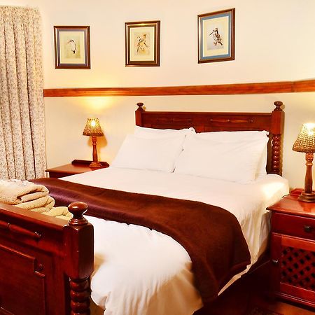 Meerhof Lodge Hartbeespoort Bagian luar foto