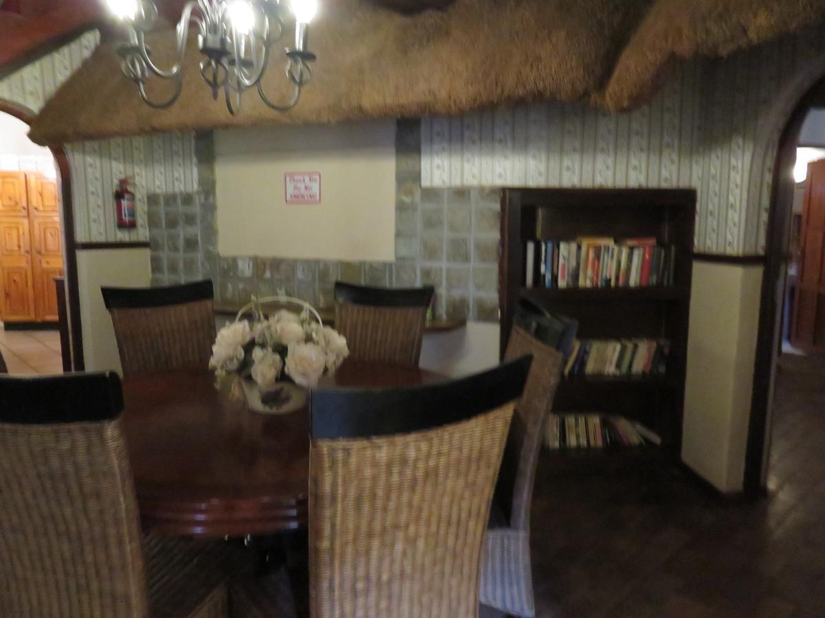 Meerhof Lodge Hartbeespoort Bagian luar foto