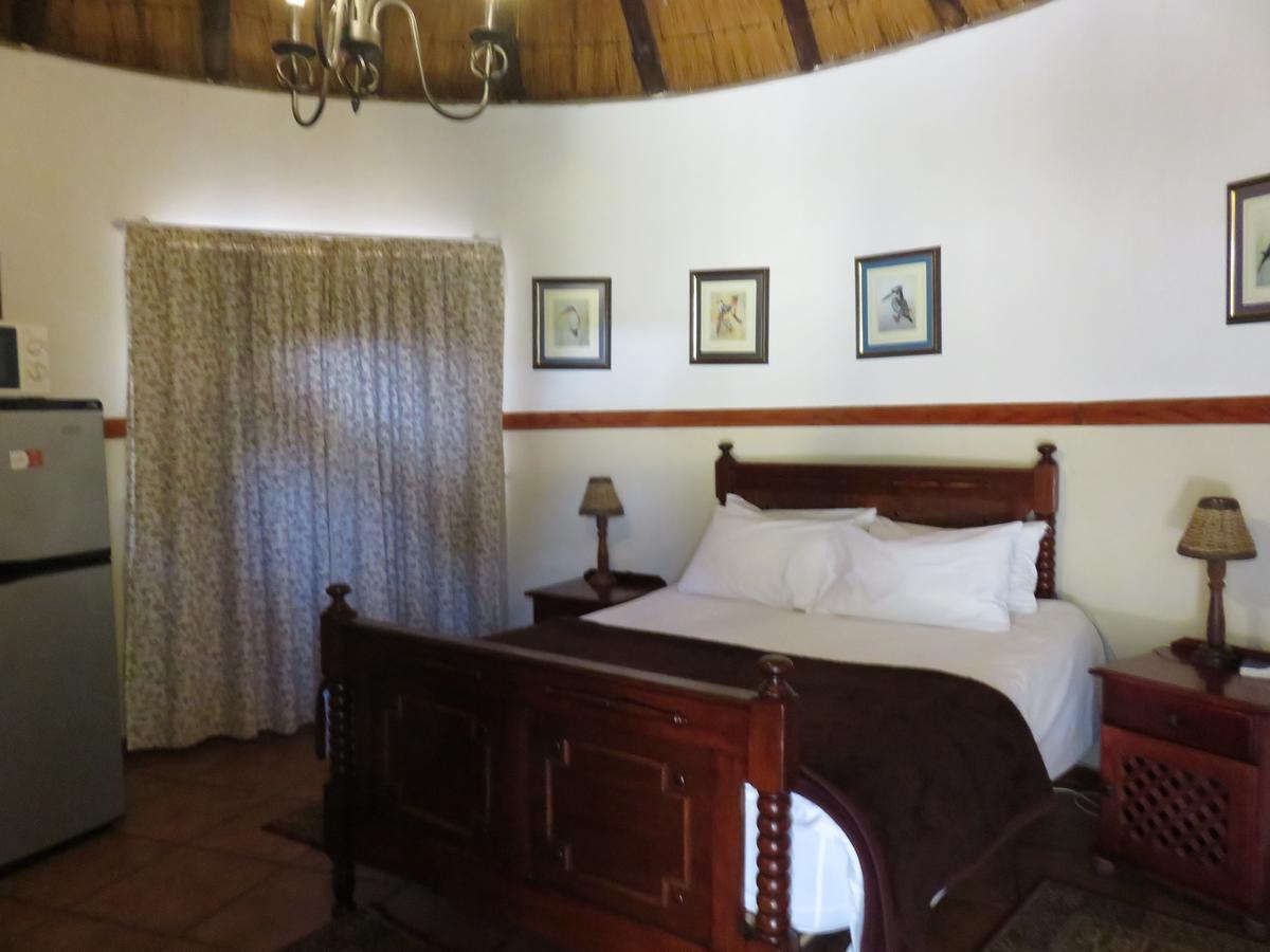 Meerhof Lodge Hartbeespoort Bagian luar foto